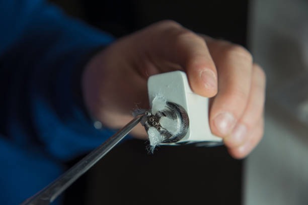 Vape Detector How It Works & Best Devices in 2026